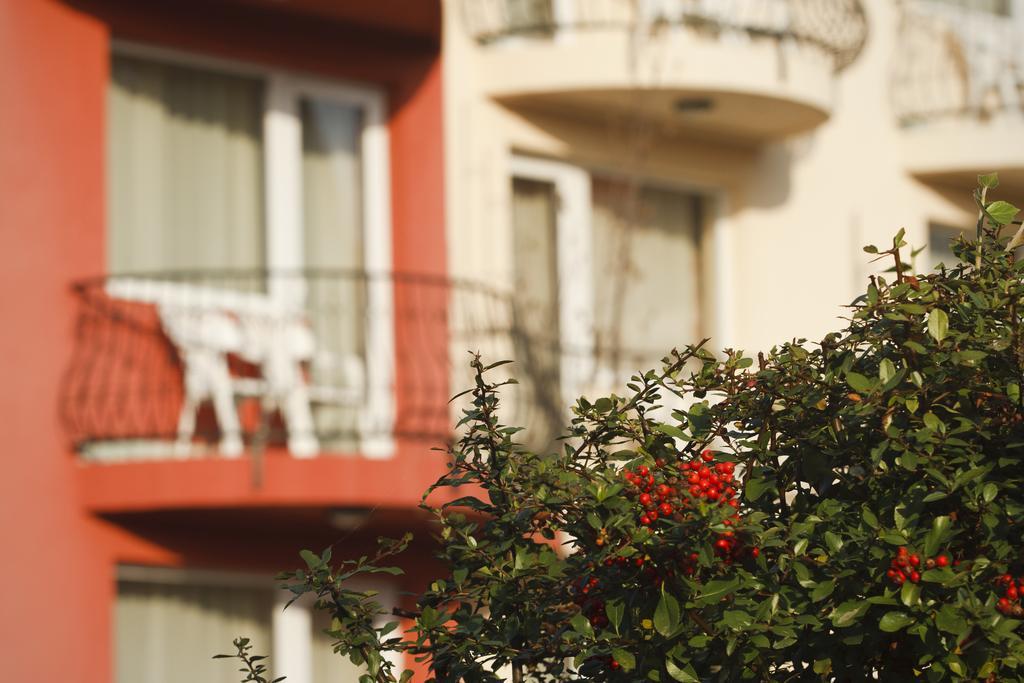 Szonyi Garden Hotel Pest บูดาเปสต์ ภายนอก รูปภาพ